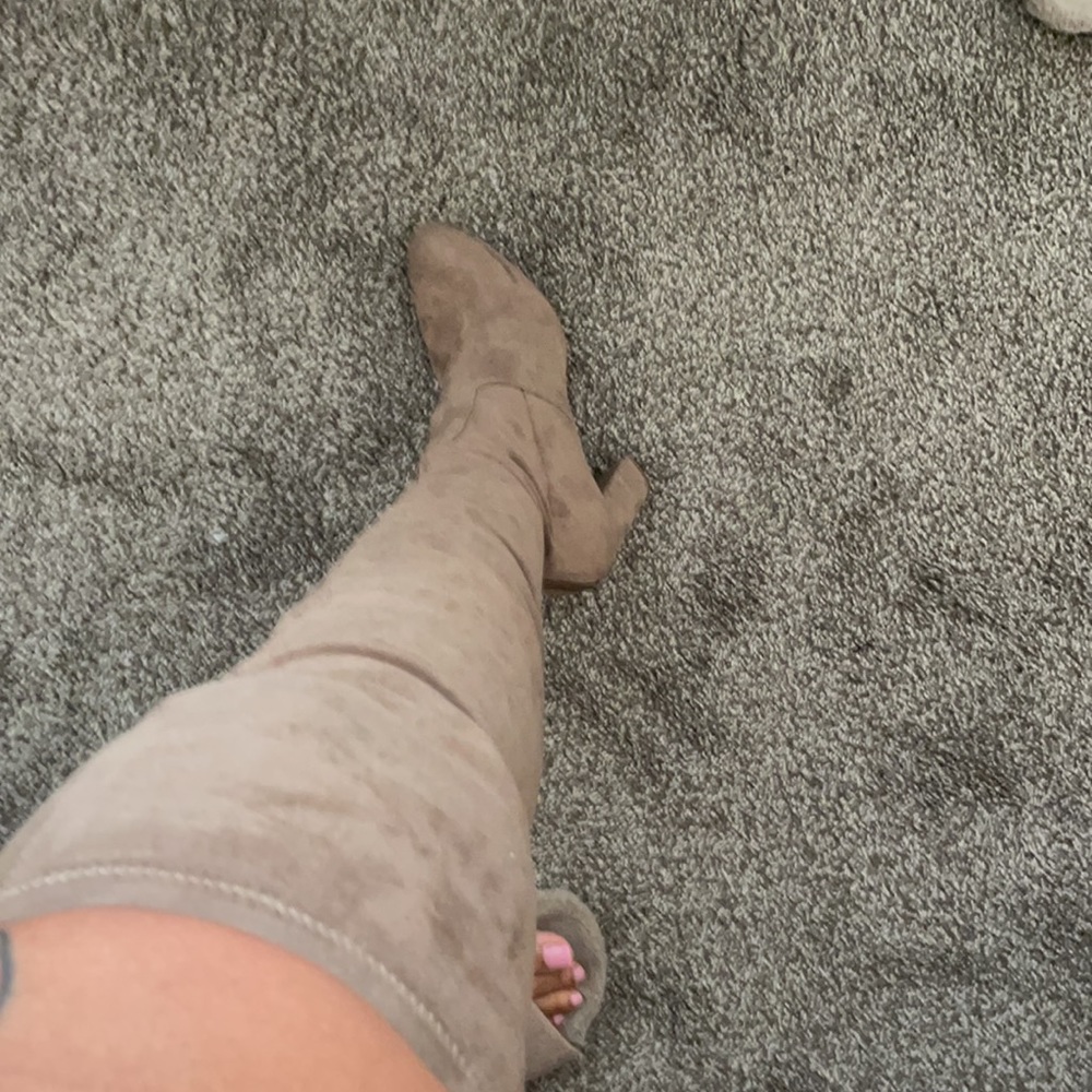 Steve Madden - Picture 3 of 5